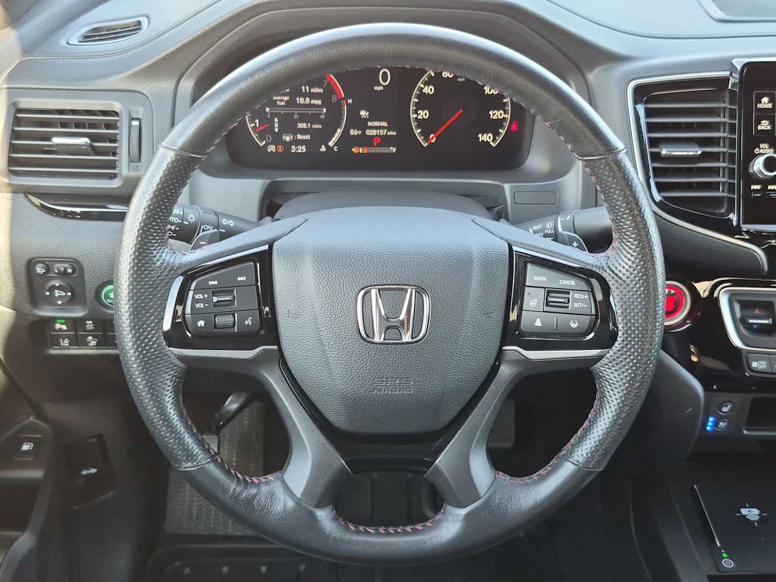 Used 2024 Honda Ridgeline Black Edition image 23