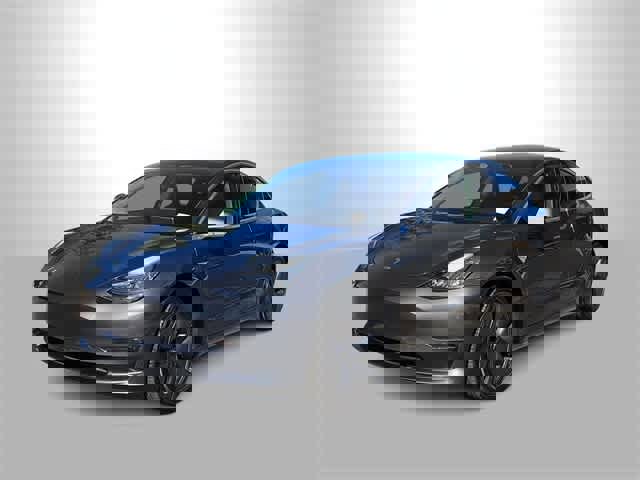 Used 2018 Tesla Model 3 Long Range image 4