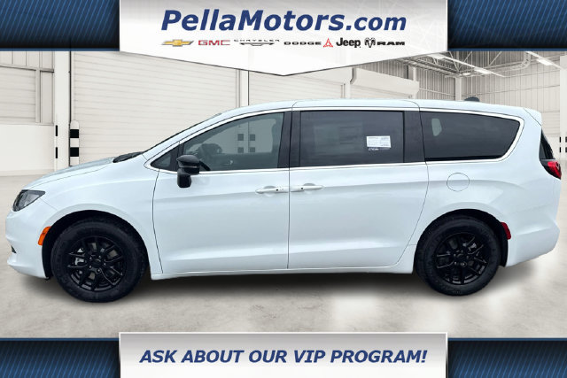 New 2027 Chrysler Pacifica LX FWD image 6