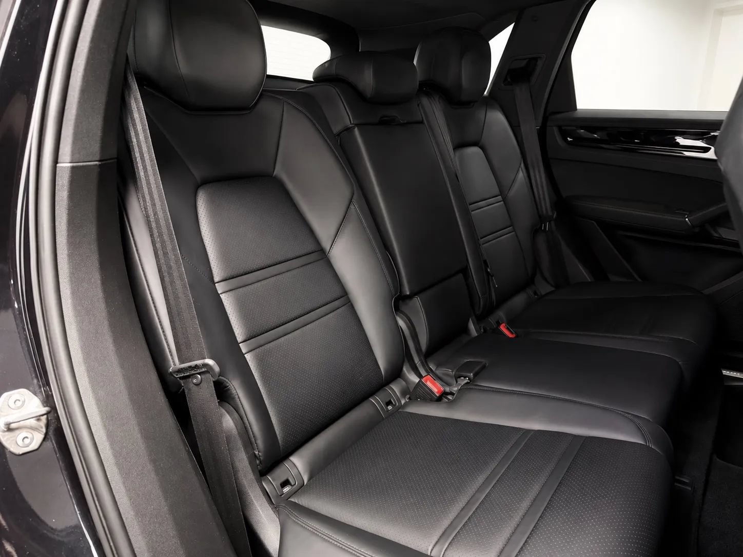 Used 2019 Porsche Cayenne S AWD/4WD image 21