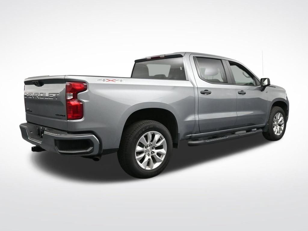 Used 2023 Chevrolet Silverado 1500 Custom w/ LPO, Dark Essentials Package image 5