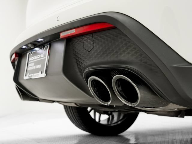 Certified 2026 Porsche Macan AWD/4WD image 31