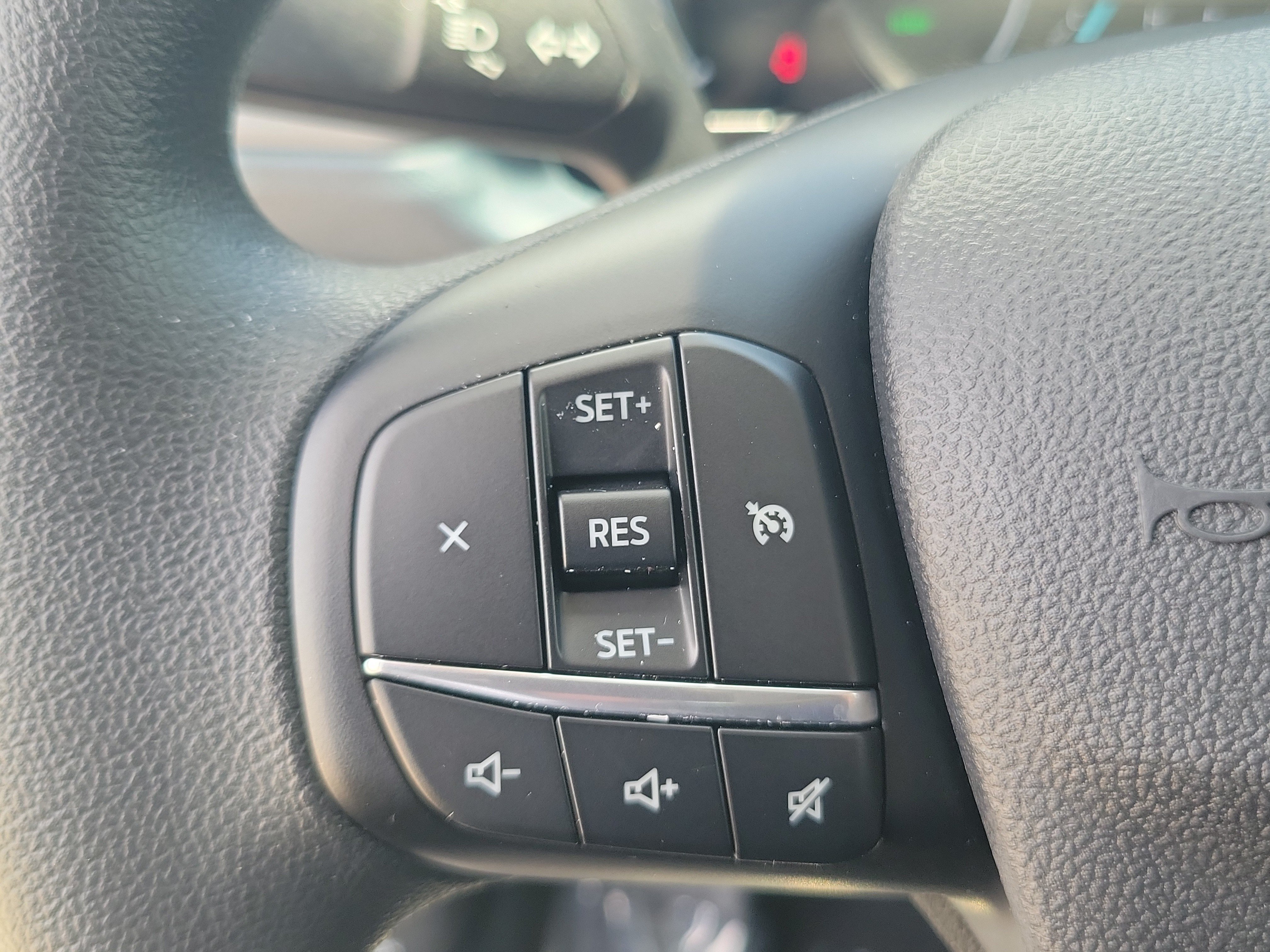 Used 2023 Ford Maverick XL FWD image 18