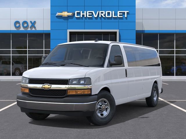New 2026 Chevrolet Express 3500 LT RWD image 6