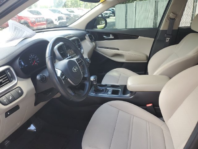 Used 2020 Kia Sorento S FWD image 22