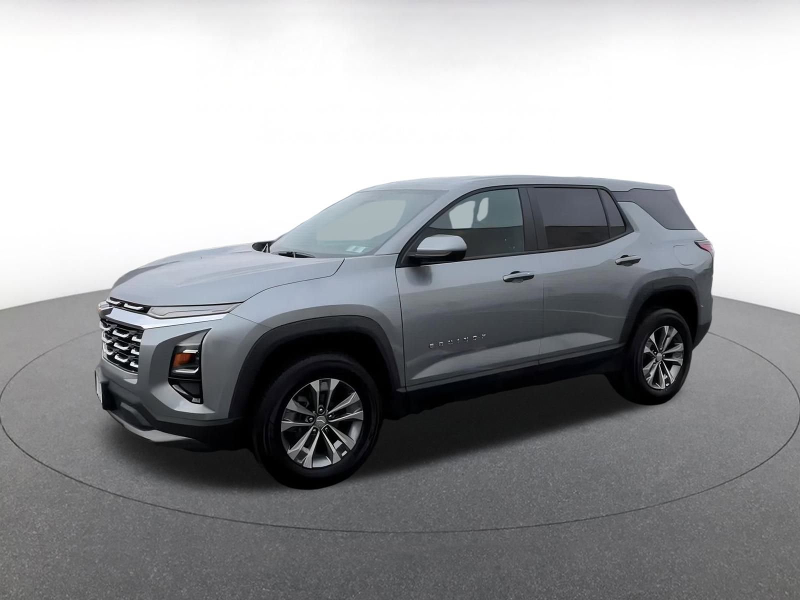 Used 2025 Chevrolet Equinox LT image 8