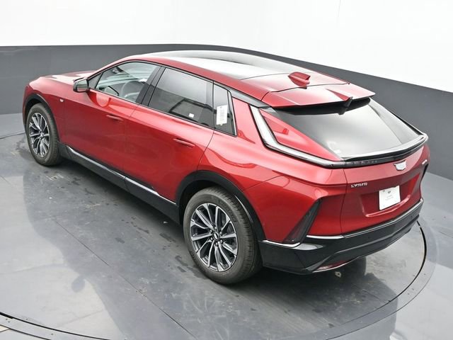 New 2025 Cadillac Lyriq Sport image 32