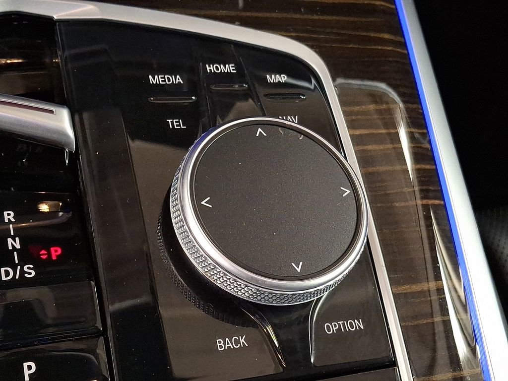 Certified 2023 BMW X7 xDrive40i w/ Premium Package image 22