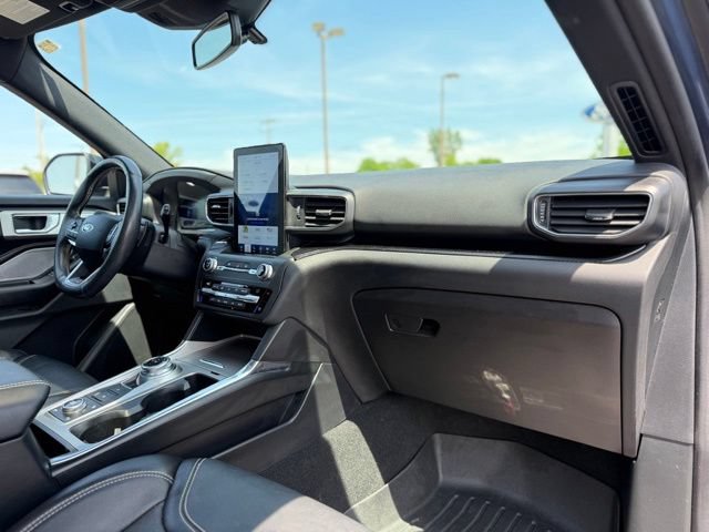 Used 2020 Ford Explorer ST w/ Premium Technology Package AWD/4WD image 17