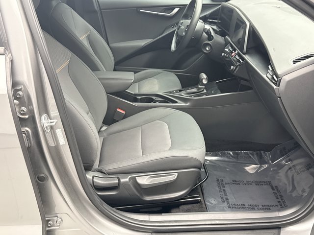 Used 2023 Kia Niro LX FWD image 16