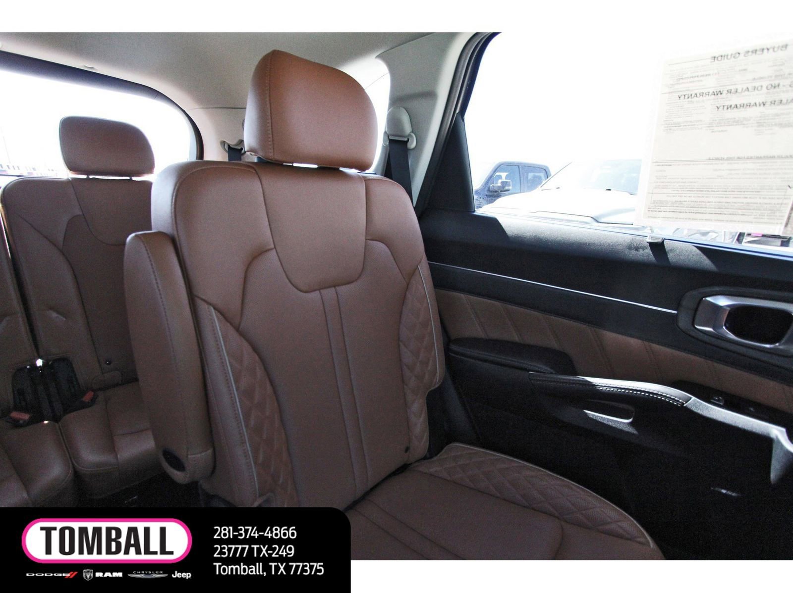 Used 2023 Kia Sorento SX Prestige image 12