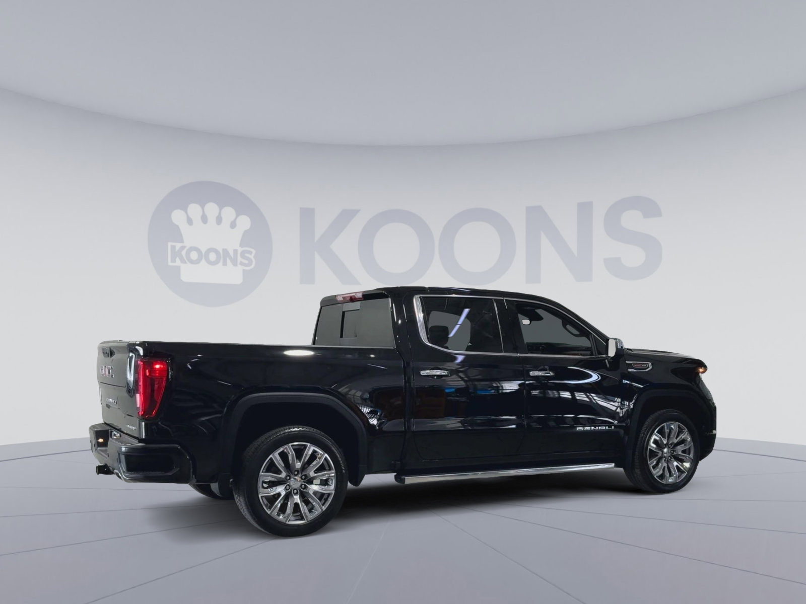 Used 2023 GMC Sierra 1500 Denali w/ Denali Reserve Package image 2