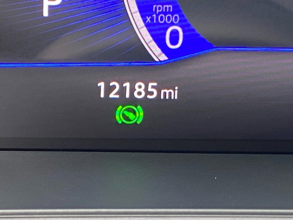 Certified 2025 Volkswagen Jetta Sport image 17