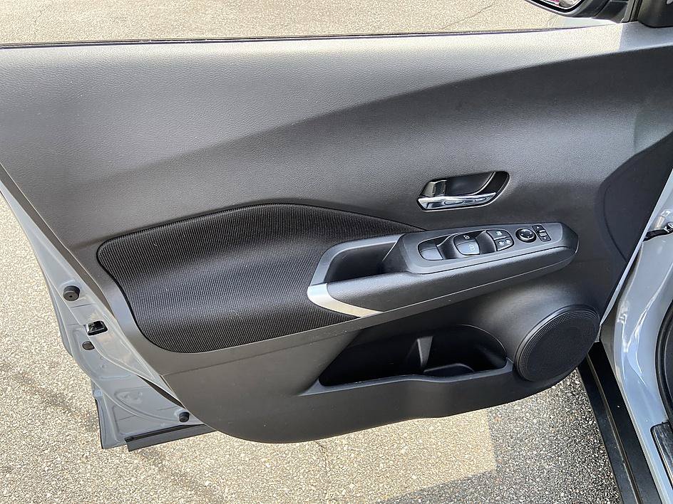 Certified 2024 Nissan Kicks SV w/ Exterior Package FWD image 15