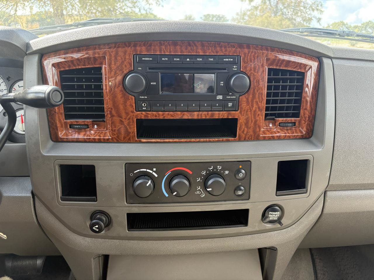 Used 2006 Dodge Ram 1500 Truck SLT w/ Quad Cab Big Horn Value Group RWD image 48