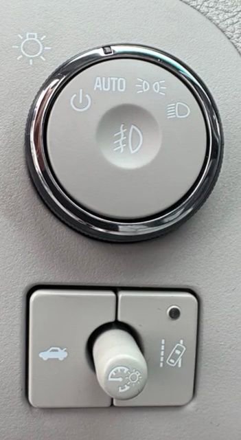 Used 2010 Cadillac DTS Premium w/ Driver Awareness Package image 37