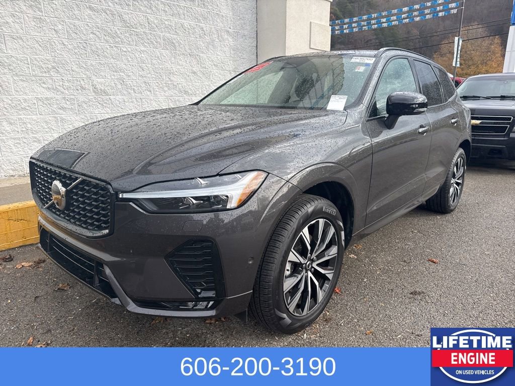 Used 2025 Volvo XC60 B5 Plus w/ Climate Package image 2