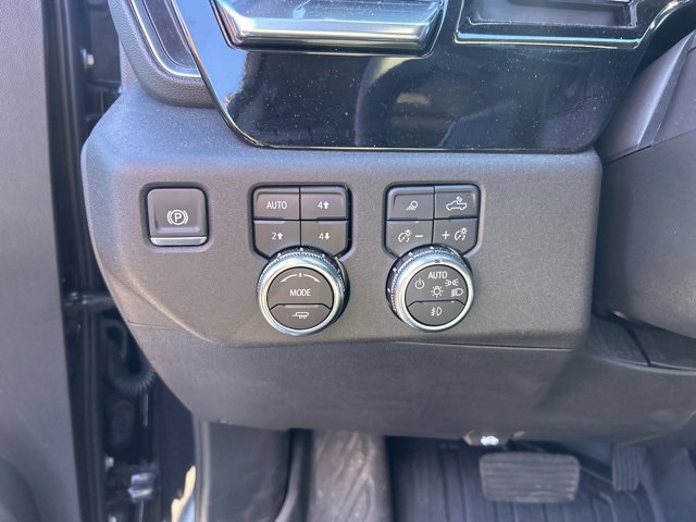 Used 2025 GMC Sierra 1500 SLT w/ SLT Premium Plus Package image 12