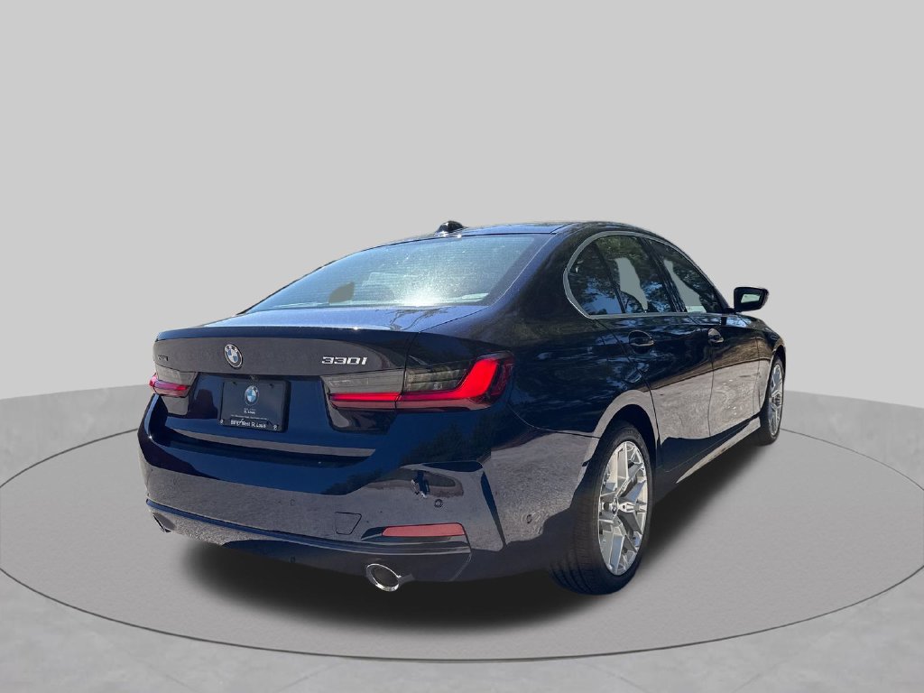 New 2026 BMW 330i xDrive Sedan w/ Premium Package AWD/4WD image 5