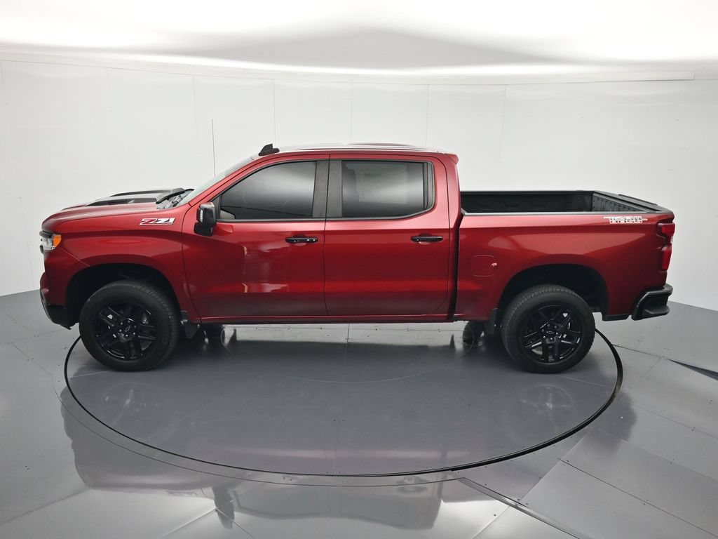 Certified 2022 Chevrolet Silverado 1500 LT Trail Boss w/ LT Trail Boss Premium Package AWD/4WD image 37
