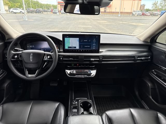 Certified 2024 Lincoln Corsair AWD w/ Rear Removable Package Tray image 15