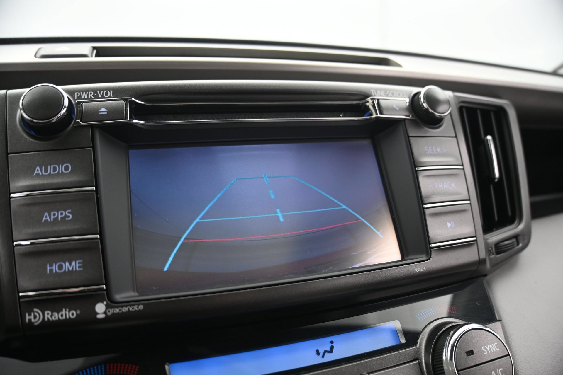 Used 2014 Toyota RAV4 XLE AWD/4WD image 24