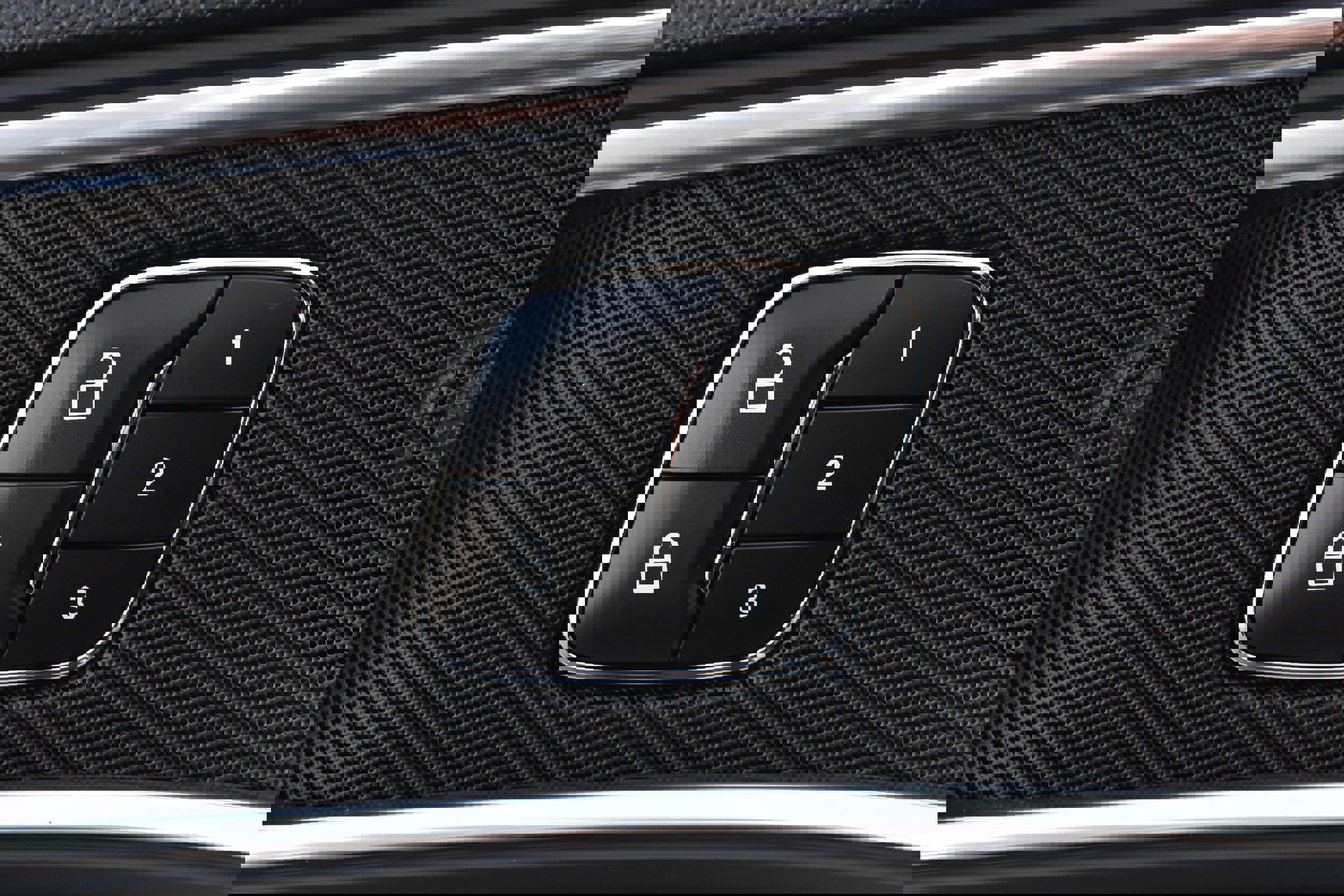 Used 2019 Ford Explorer Sport w/ Equipment Group 401A image 15