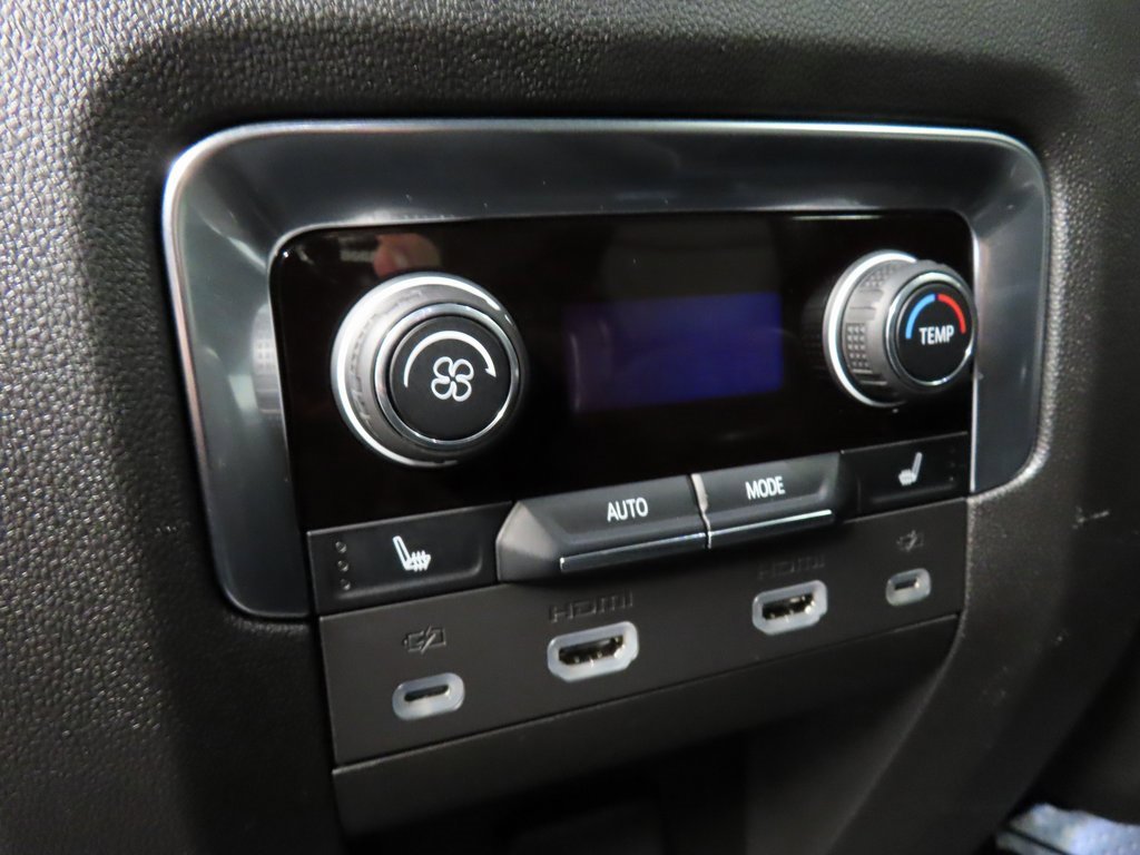 Used 2024 Chevrolet Tahoe Z71 image 12