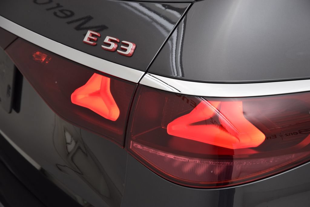 Used 2026 Mercedes-Benz E 53 AMG e 4MATIC Wagon image 14