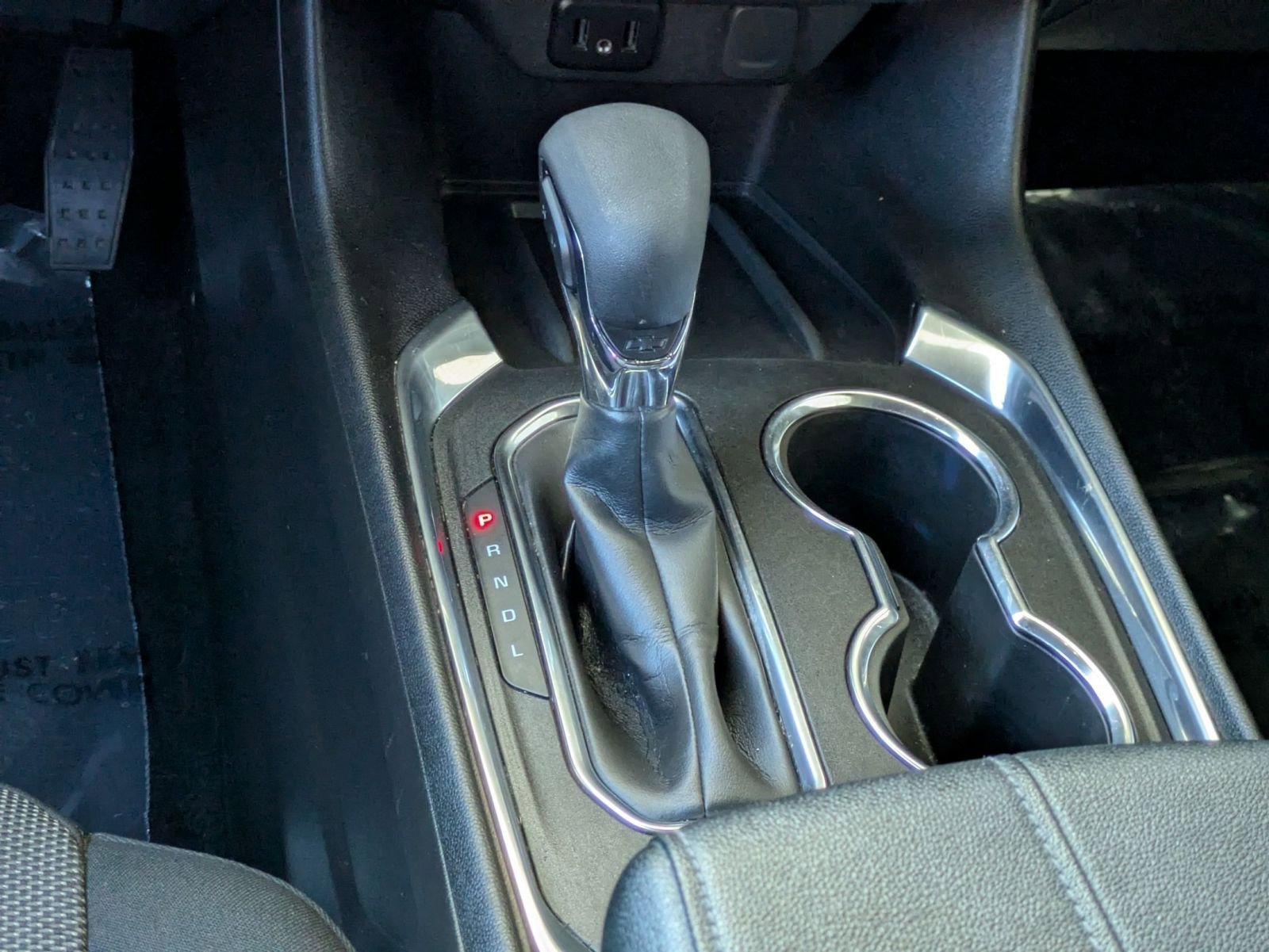 Used 2022 Chevrolet Traverse LT FWD image 20