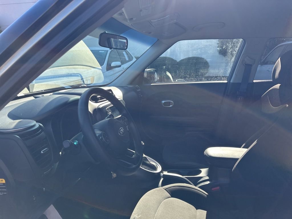 Used 2019 Kia Soul image 18
