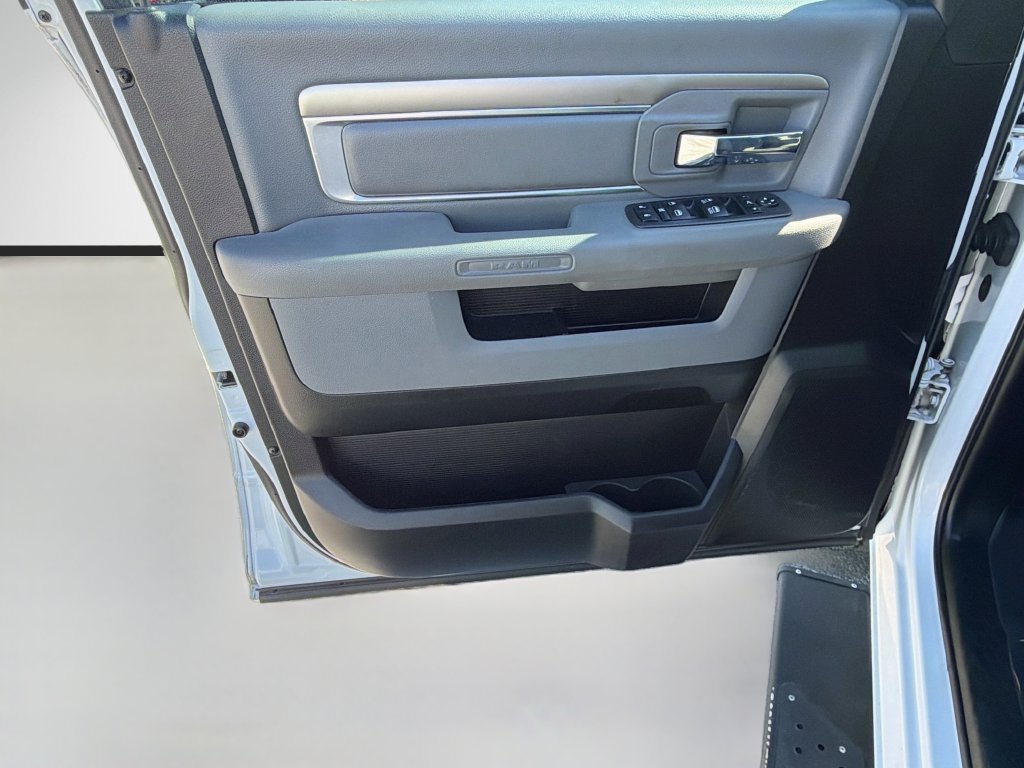 Used 2019 RAM 1500 Big Horn RWD image 20