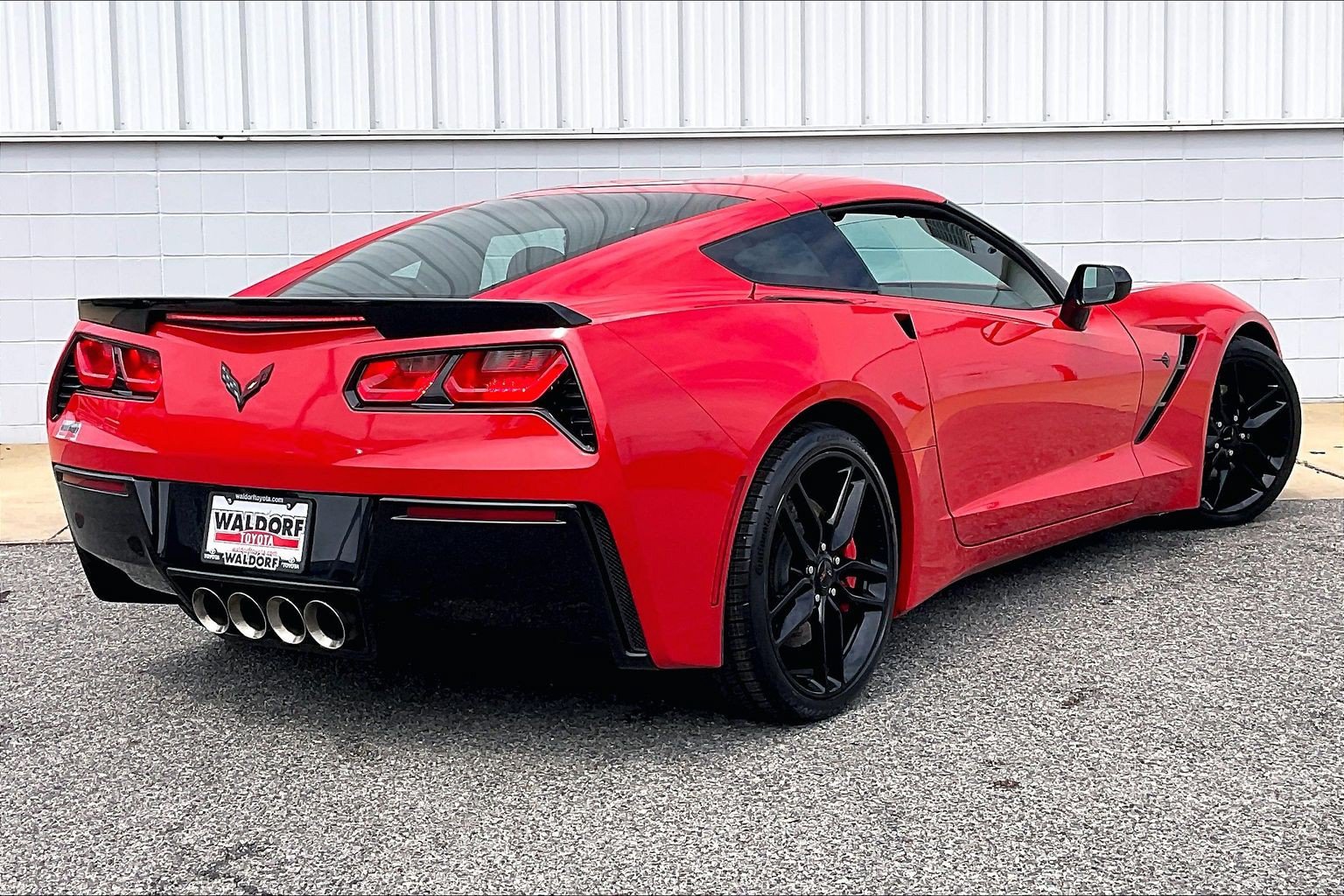 Used 2016 Chevrolet Corvette Stingray Coupe w/ 2LT Preferred Equipment Group RWD image 17