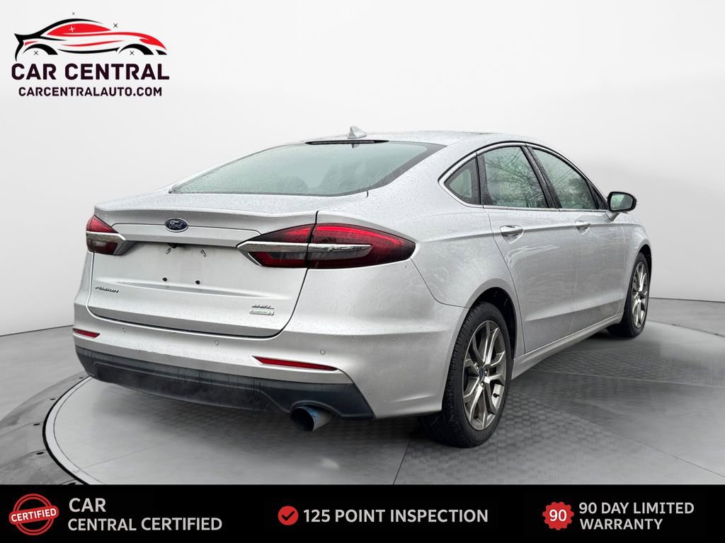 Used 2019 Ford Fusion SEL image 5