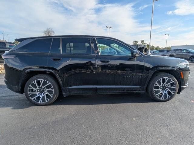 New 2025 Jeep Wagoneer S Limited w/ Comfort Package image 2