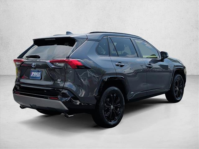 Used 2023 Toyota RAV4 SE w/ SE Grade Weather Package AWD/4WD image 5