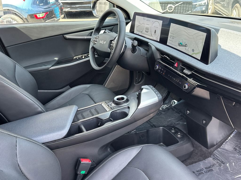 Certified 2023 Kia EV6 Wind w/ Wind Technology Package image 12