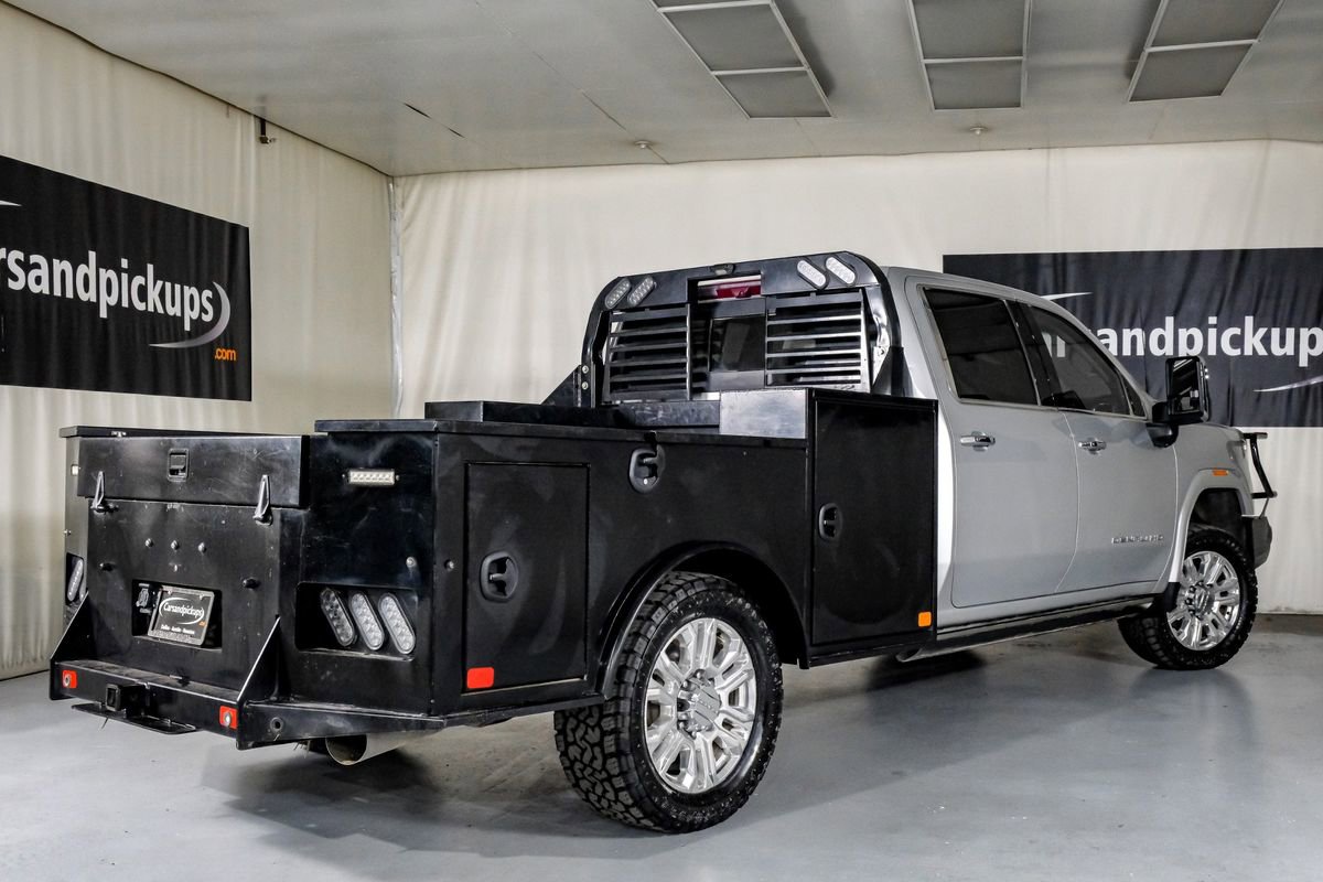 Used 2023 GMC Sierra 3500 Denali w/ Denali Ultimate Package AWD/4WD image 8