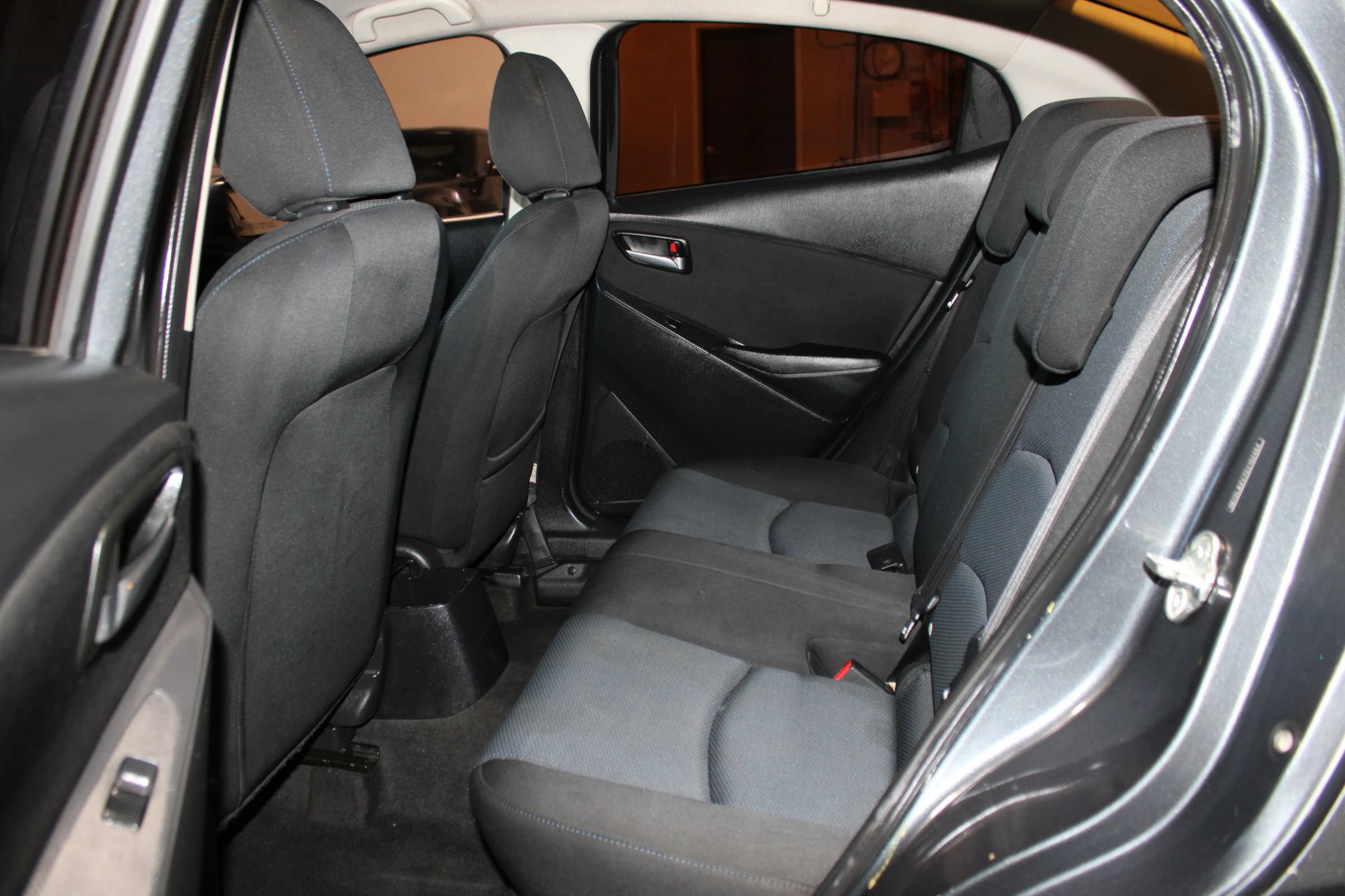Used 2016 Scion iA FWD image 25