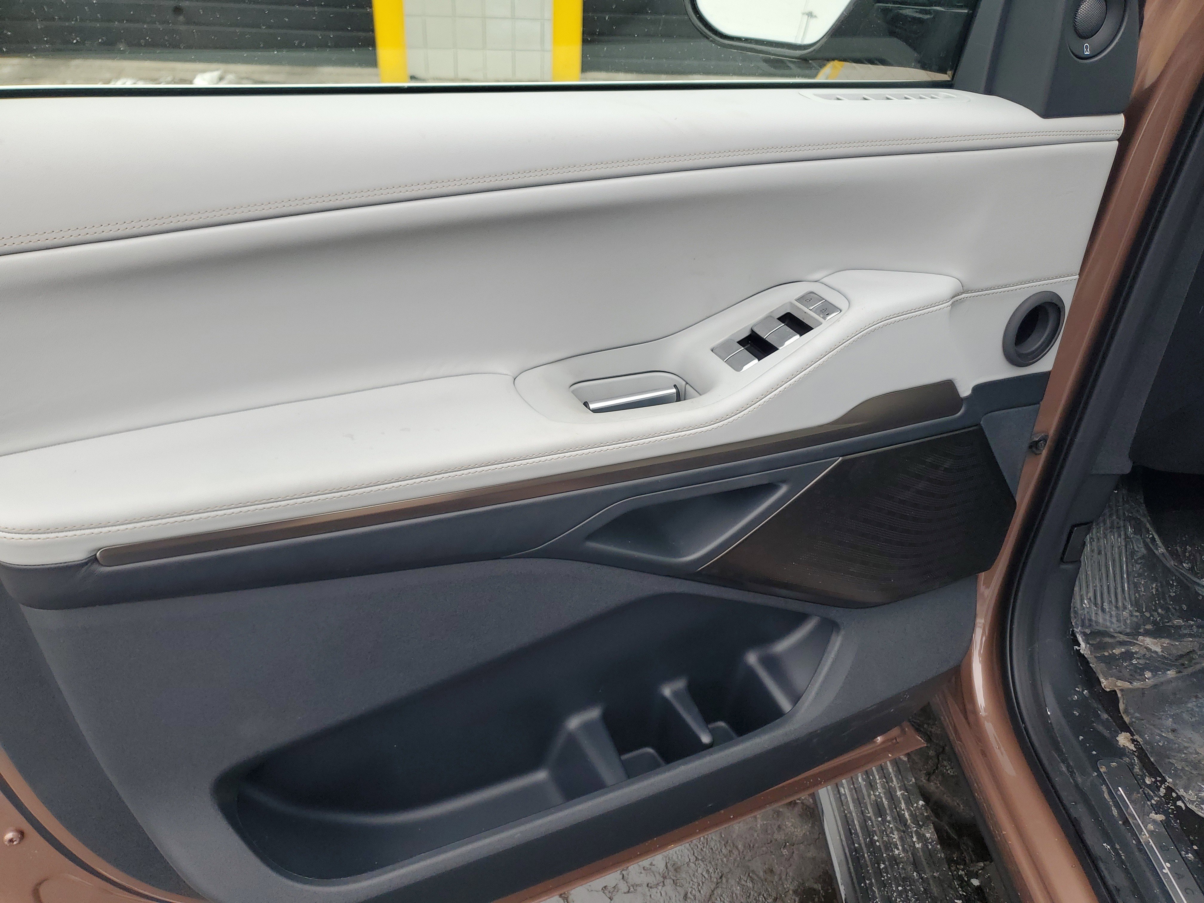 New 2025 Lincoln Navigator L Black Label image 8