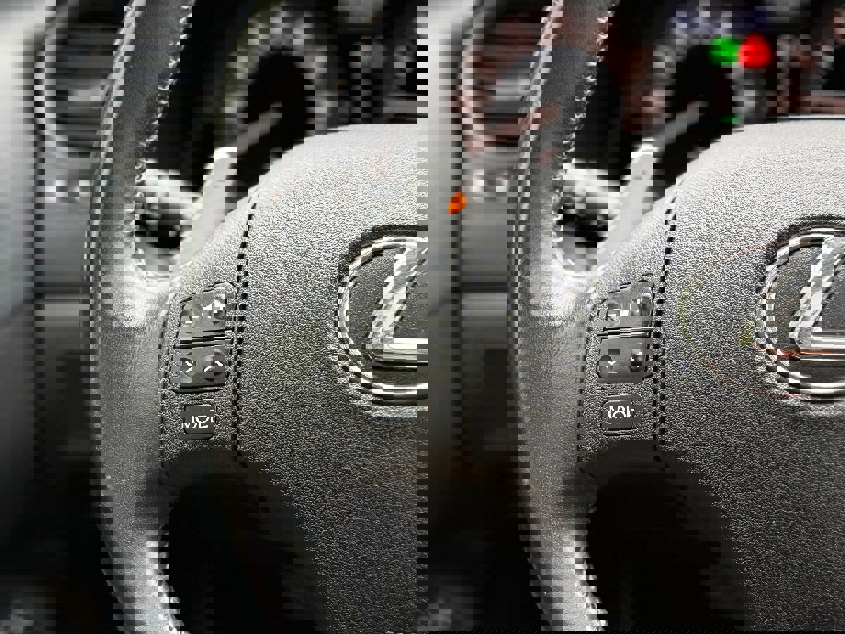 Used 2010 Lexus IS 250 image 18