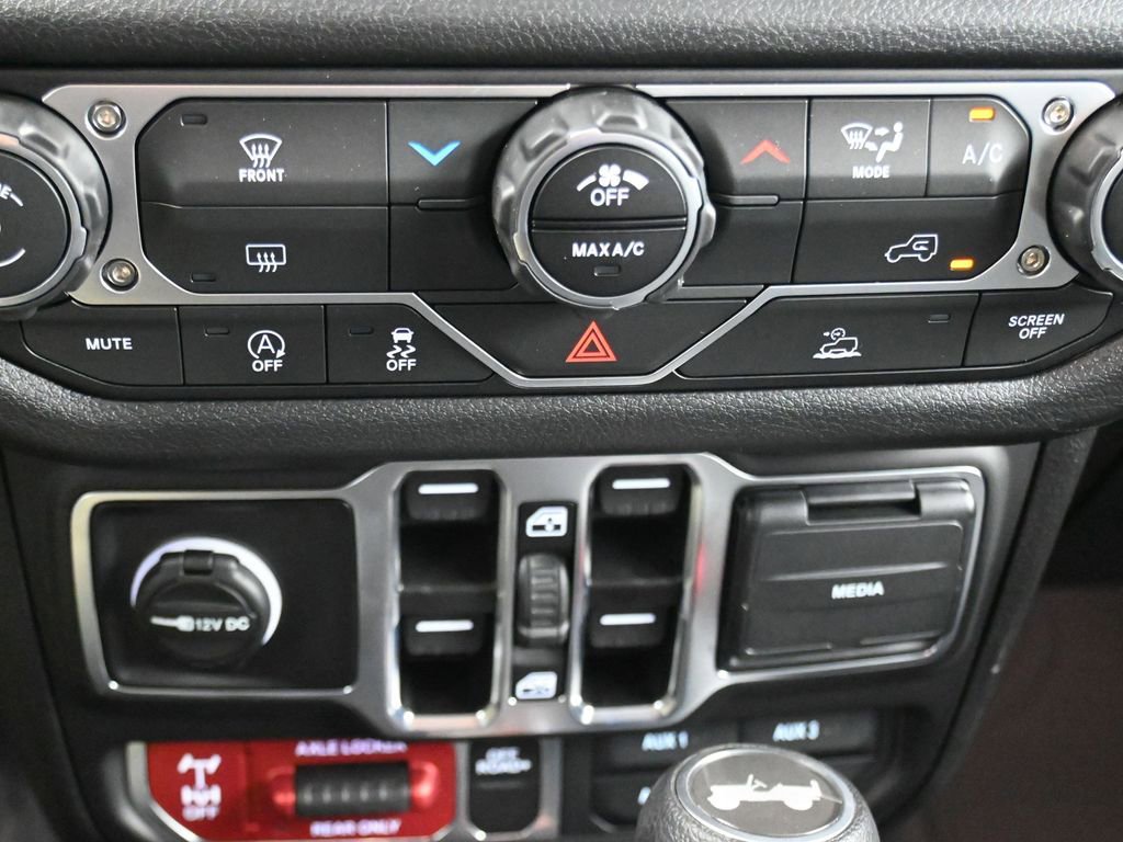 New 2025 Jeep Wrangler Willys image 25