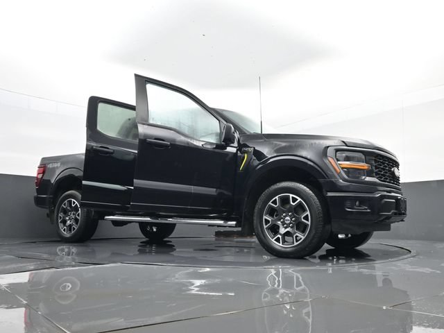 Used 2024 Ford F150 STX AWD/4WD image 31