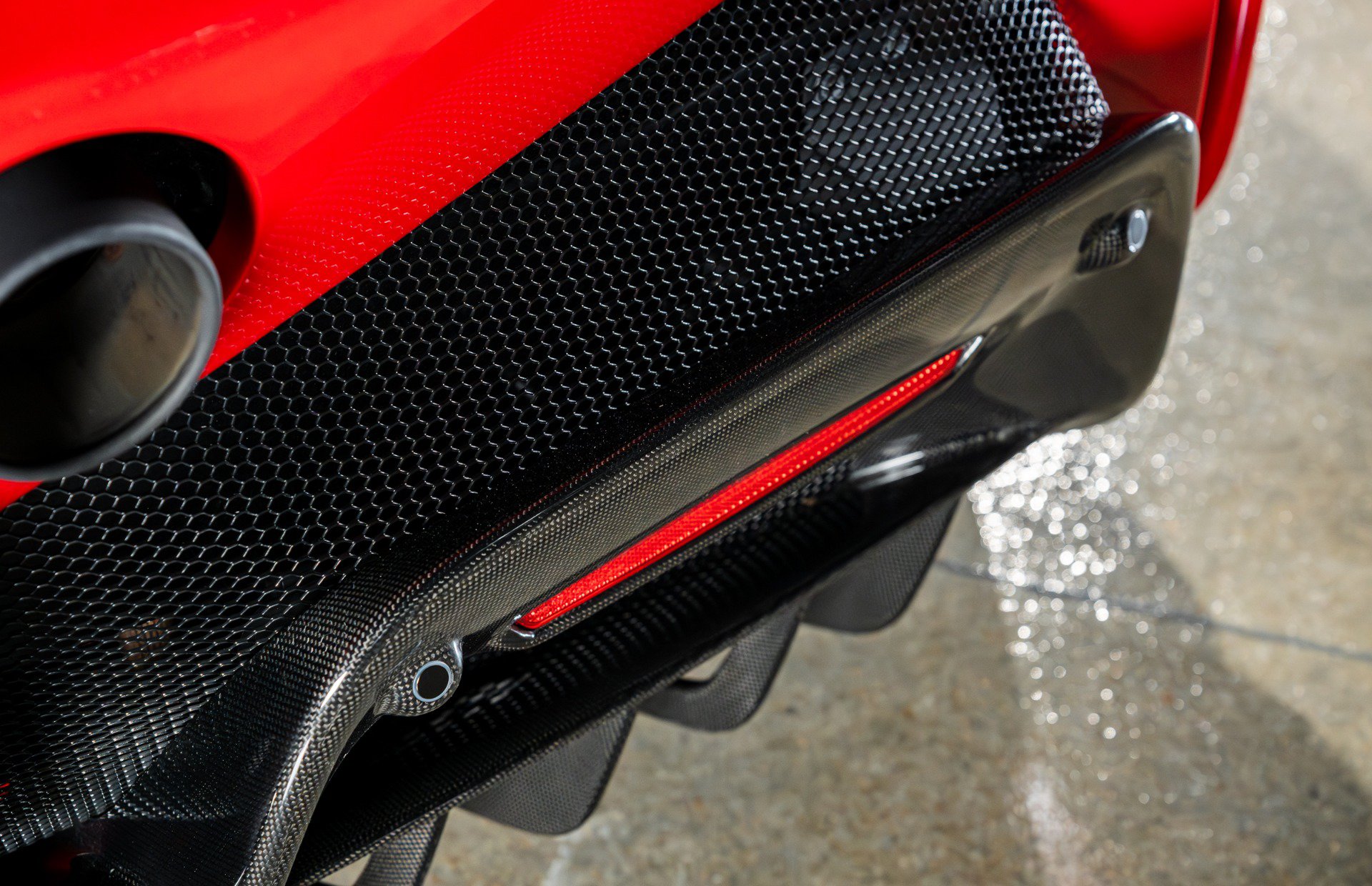 Used 2023 Ferrari SF90 Stradale AWD/4WD image 27