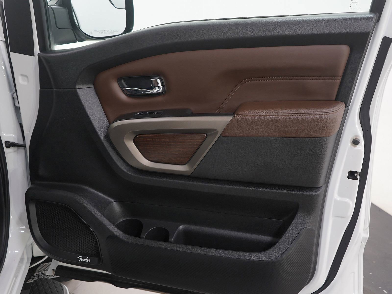 Used 2021 Nissan Titan Platinum Reserve w/ Moonroof Package image 13