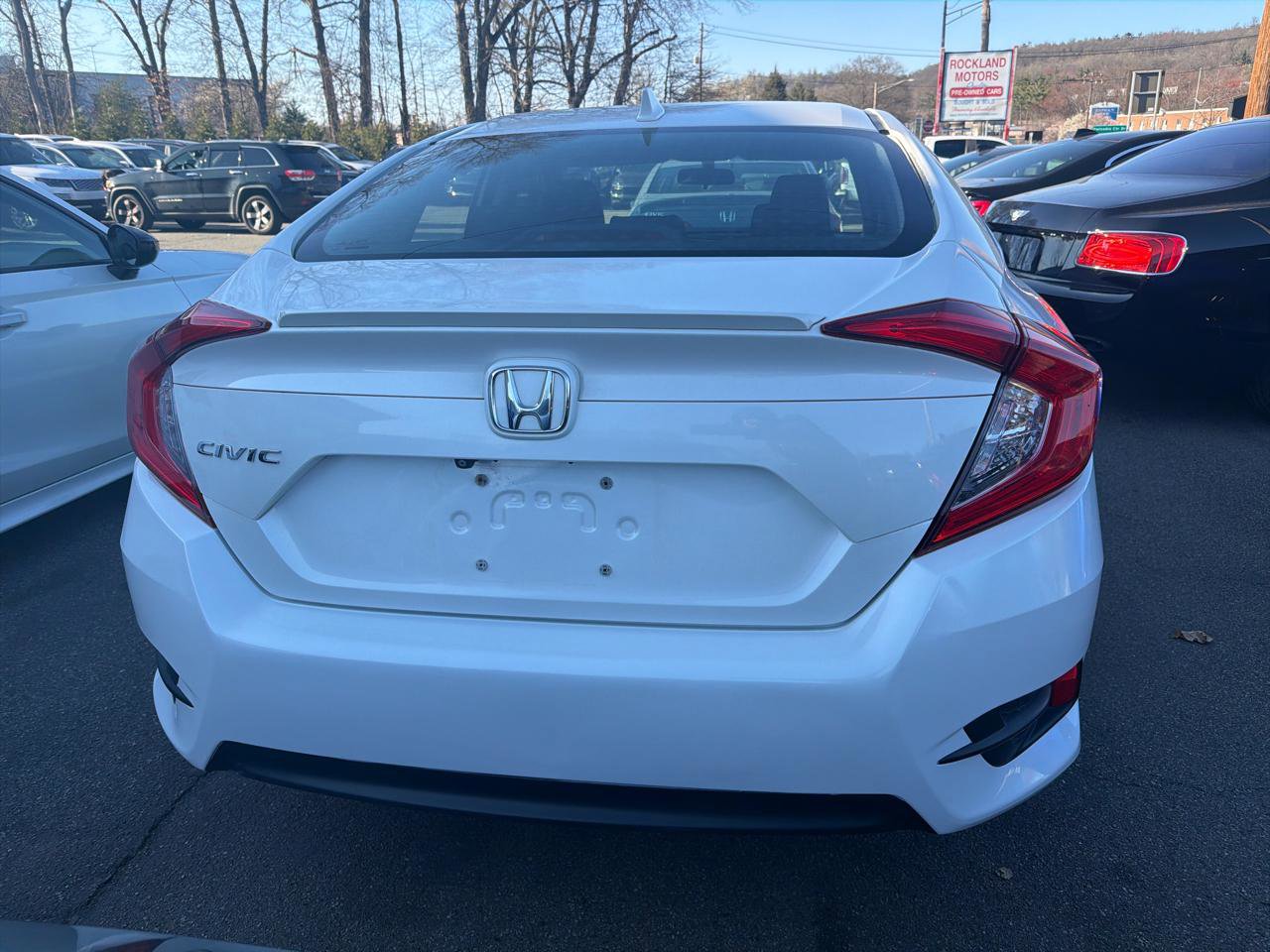 Used 2017 Honda Civic EX-T image 7