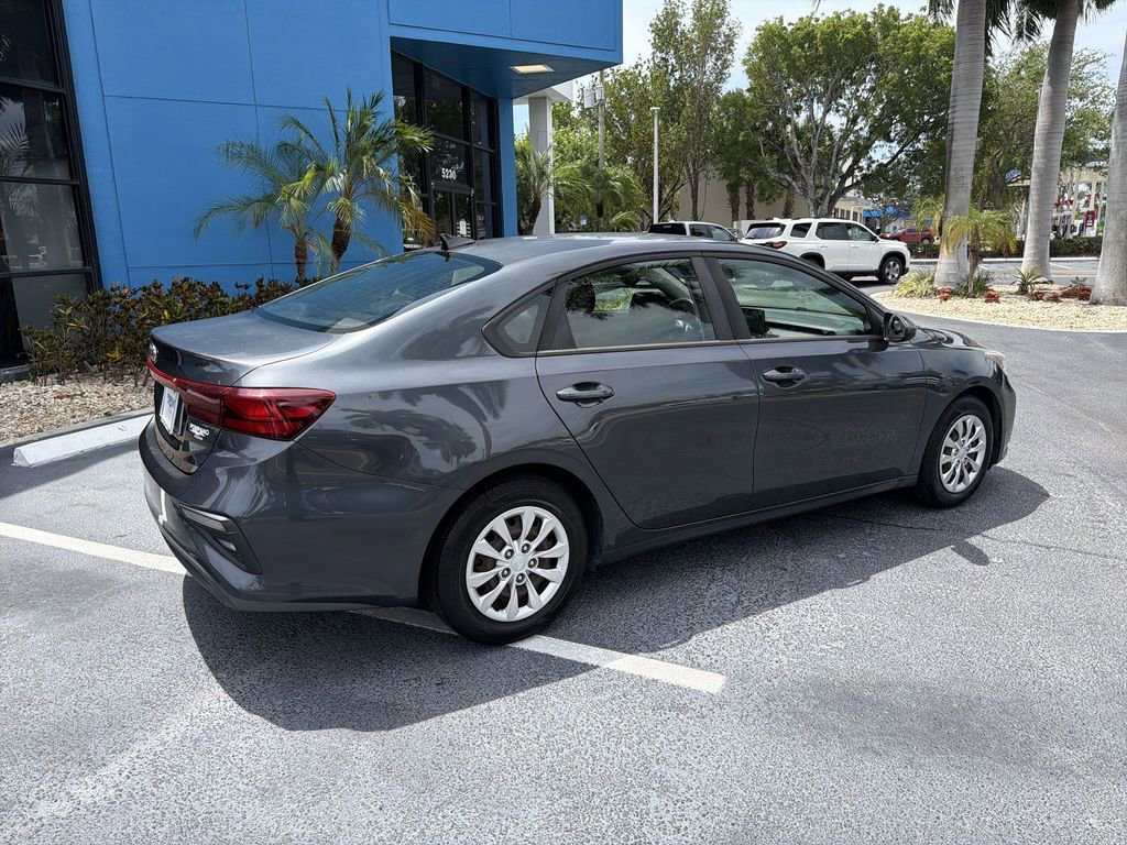 Used 2019 Kia Forte Sedan FWD image 8