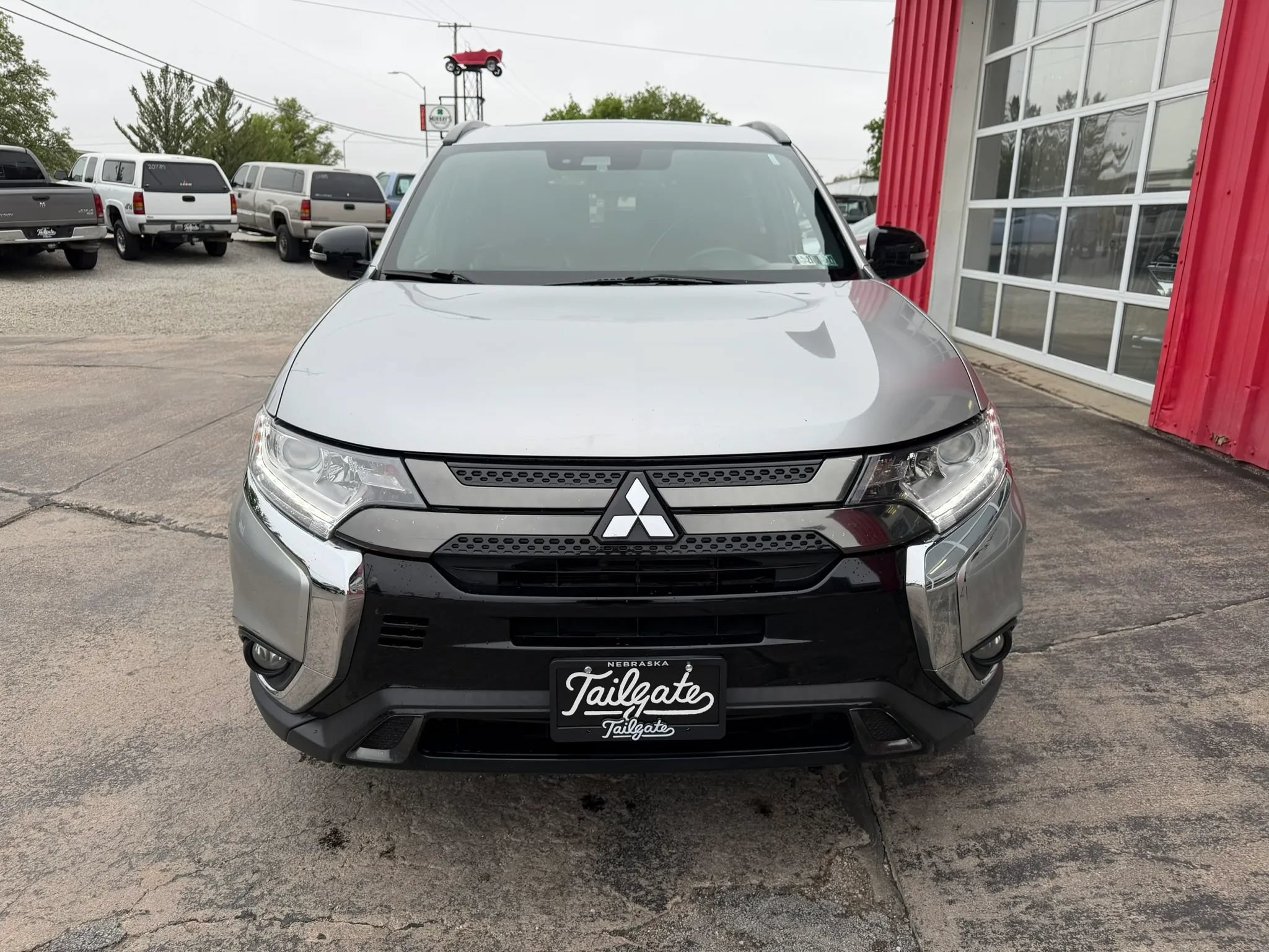 Used 2020 Mitsubishi Outlander SE FWD image 3