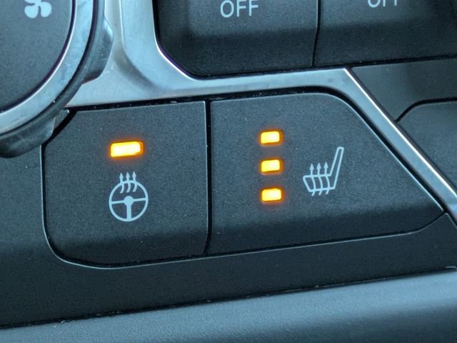 Used 2020 Jeep Gladiator Sport image 22