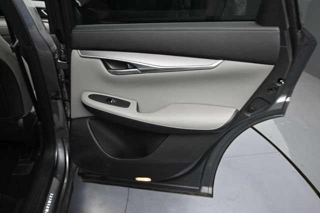 Used 2023 INFINITI QX50 Luxe w/ Accent Package FWD image 32